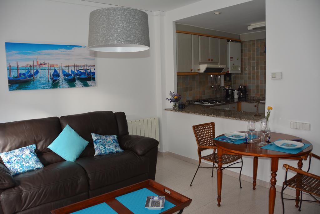 Apartamento Flavia I Espalter シッチェス エクステリア 写真